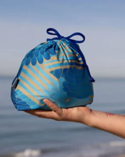 Mid-Length Surfboard Cover - Seaflower -The Sea Wear Store 4I7A9755 31c1ba45 a39e 4bf3 a623 d141b417e244