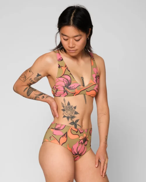 Brasilia Reversible Bikini Bottom - Freya -The Sea Wear Store Brasilia Freya Multicolor Black Floral Pattern Reversible Bikini Swim Suit Sun Protection 17