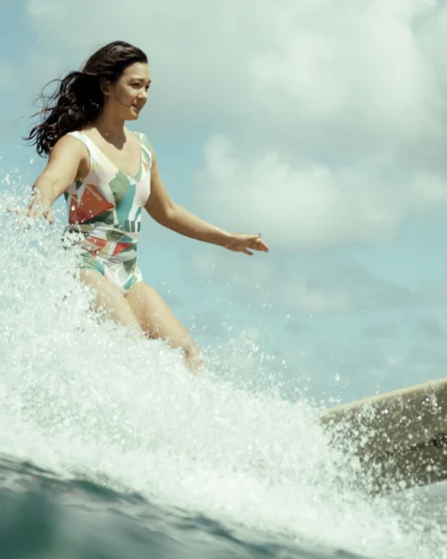 Frida One Piece - Brisa 16 Frida One Piece - Brisa -The Sea Wear Store Frida Brisa Multicolor Floral Pattern Swim Suit One Piece V Neck 3