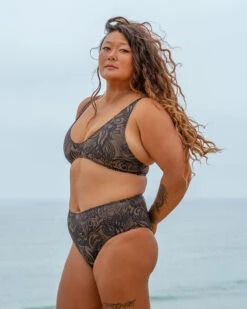 Brasilia Bikini Top - Delfina -The Sea Wear Store SEEA Brasilia TopBottom Delfina 4X5 3 71881f6d 1c23 4e96 be35 b074373e599d