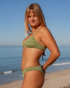 Fonda Bikini Bottom - Ecuador -The Sea Wear Store SEEA Fonda TopBottom Ecuador 4x5 3 29fc4c60 0a67 4d25 b577 8ae188dcf515