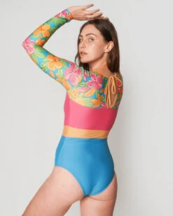 Hermosa One Piece - Luana -The Sea Wear Store SEEA Hermosa Surfsuit Luana 4X5 5