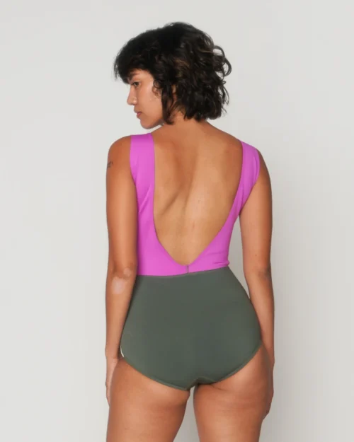 Lido One Piece - Jazzberry (RC-Skin) -The Sea Wear Store SEEA Lido Onepiec Jazzberry 4X5 3