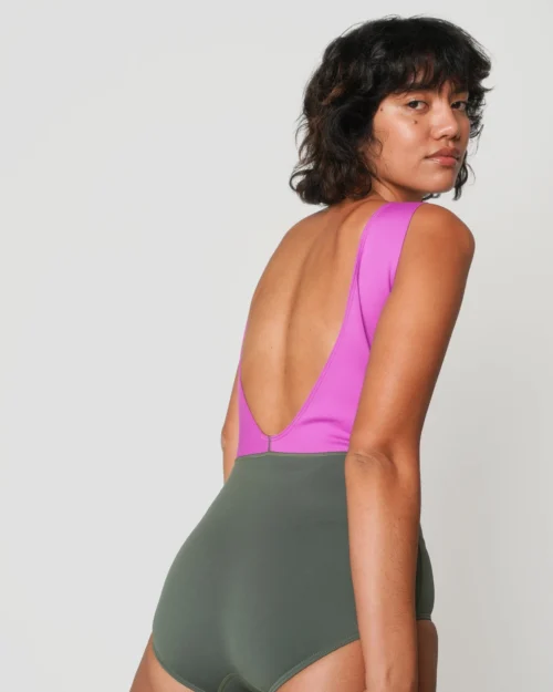 Lido One Piece - Jazzberry (RC-Skin) -The Sea Wear Store SEEA Lido Onepiec Jazzberry 4X5 4