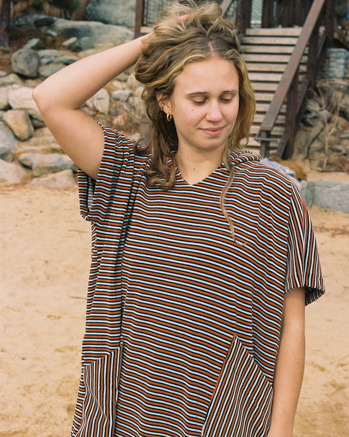 Luna Poncho - Miles 2 Luna Poncho - Miles