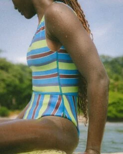 Pacific One Piece - Aqua Stripe 16 Pacific One Piece - Aqua Stripe -The Sea Wear Store SEEA Pacific OnePiece Aquastripe 4x5 3 af11afd2 a7a5 454f bbe1 4add1e63f4fa