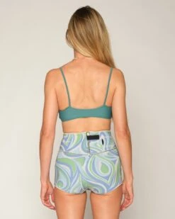 Palisades 2mm Yulex Shorts - Elisya -The Sea Wear Store SEEA Palisades Yulex Elysia 4X5 5