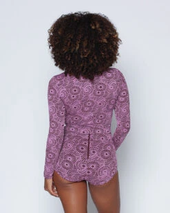 Palomar Crop Rashguard - Caracol -The Sea Wear Store SEEA Palomar CropTopRashguard Caracol 4X5 11