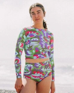 Palomar Crop Top Rashguard - Anis 15 Palomar Crop Top Rashguard - Anis -The Sea Wear Store SEEA Palomar Rashguard Anis 4x5 8