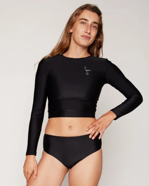 Palomar Crop Top Rashguard - Black 23 Palomar Crop Top Rashguard - Black -The Sea Wear Store SEEA Palomar Rashguard Black 4X5 2