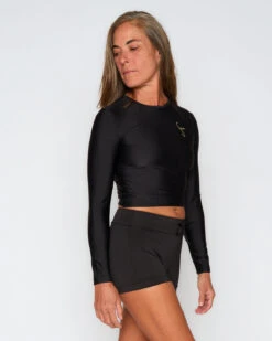 Palomar Crop Top Rashguard - Black -The Sea Wear Store SEEA Palomar Rashguard Black 4X5 7