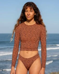 Palomar Crop Top Rashguard - Bordeen
