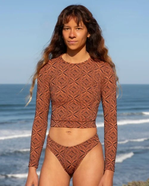 Palomar Crop Top Rashguard - Bordeen