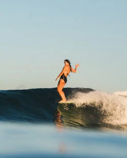 San-O One Piece - Black -The Sea Wear Store SEEA SanO Noir Lifestyle 2