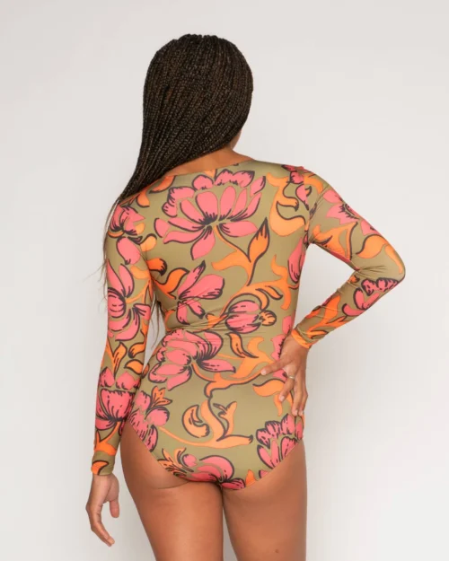 Solanas Surf Suit - Freya -The Sea Wear Store SEEA Solanas Surfsuit Freya 4X5 41