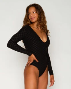Valentina Surf Suit - Night Check -The Sea Wear Store SEEA Valentina Surfsuit Nightcheck 4X5 5