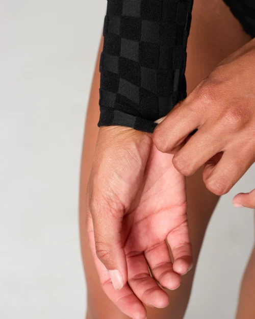 Valentina Surf Suit - Night Check -The Sea Wear Store SEEA Valentina Surfsuit Nightcheck 4X5 9