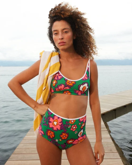 Maggie Bikini Top - Seaflora -The Sea Wear Store SU25 Brasil Amanda Engler 9 9fb3acf4 2872 47b4 93b9 cdf436049ce3 scaled