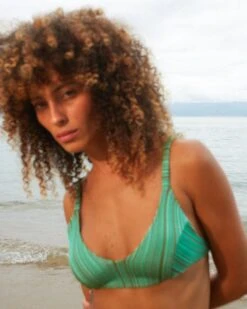 Bobby Bikini Top - Coastal Rib -The Sea Wear Store SU25 Brasil Amanda Engler cff03edf 4f2c 4844 84f4 bbd2a13388d4