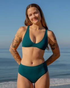 Brasilia High Waist Bikini Bottom - Dotty 14 Brasilia High Waist Bikini Bottom - Dotty -The Sea Wear Store SU25 Brasilia TopBottom Dotty VP 1 c0d84e31 33a6 4445 9bb6 c61dad509b74