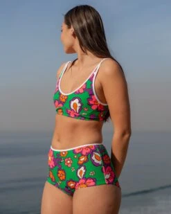 Maggie Bikini Top - Seaflora -The Sea Wear Store SU25 Flor Bottom Seaflora VP 1 774f89b1 8675 4038 b108 4f64f0f9cf21